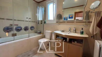Casa adosada en venta en Carrer Major, Fontanals de Cerdanya de 465.000 €