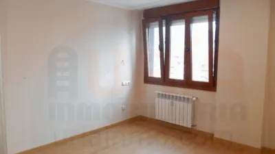 Piso en alquiler en Centro, Centro (Oviedo) de 985 €<span>/mes</span>