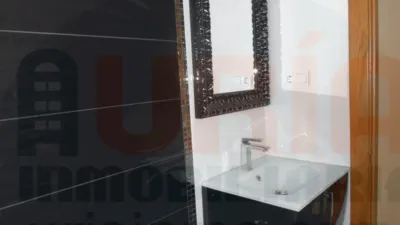 Apartment on Rosa María Menéndez López Street photo 23