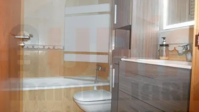 Piso en alquiler en Calle Fernando Zuazua, Tenderina-Mercadín-Fozaneldi (Oviedo) de 600 €<span>/mes</span>