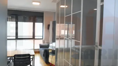 Piso en alquiler en Calle Fernando Zuazua, Tenderina-Mercadín-Fozaneldi (Oviedo) de 600 €<span>/mes</span>