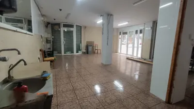 Local comercial en venta en Passeig dels Ferrocarrils Catalans, cerca de Carrer de Joan Fivaller - Vista 4