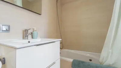 Apartment on Avinguda dels Països Catalans photo 31