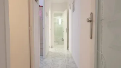 Apartment on Carrer de Viladecans photo 12