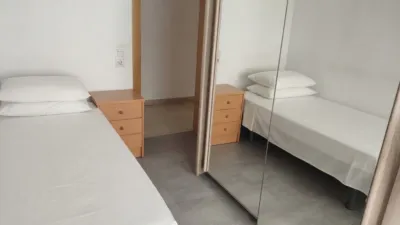Flat on Carrer Vell de la Colònia photo 12