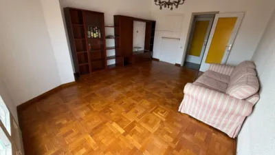 Flat on Carrer de Joaquim Rubió i Ors photo 2