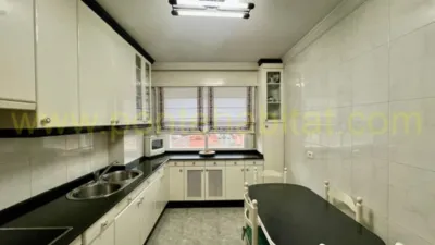 Piso en alquiler en Calle de Rodríguez Seoane, A Seca-Os Salgueriños (Pontevedra Capital) de 900 €<span>/mes</span>