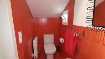 Semi-detached chalet on Calle del Toril photo 14
