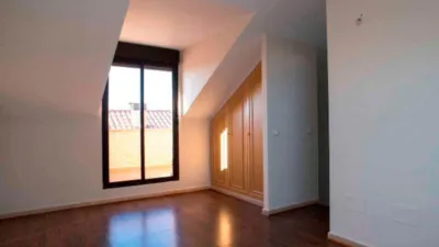 Apartment in Plaza del Palacio photo 4