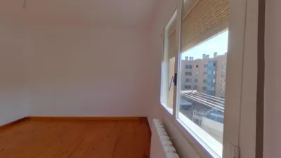 Apartment on Calle de Santa Engracia photo 4