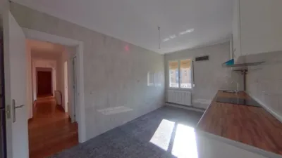 Apartment on Calle de Santa Engracia photo 17
