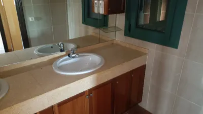 Semi-detached house on Calle Almendros photo 18
