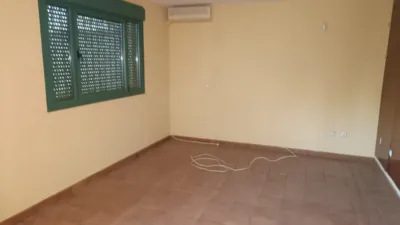 Semi-detached house on Calle Almendros photo 13