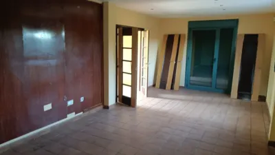 Semi-detached house on Calle Almendros photo 3
