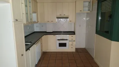 Semi-detached house on Calle Almendros photo 5