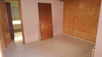 Flat on La Alcarria Street photo 2