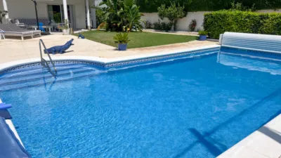 Chalet on Passeig de Tarragona photo 4