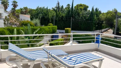 Chalet on Passeig de Tarragona photo 39
