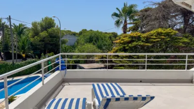 Chalet on Passeig de Tarragona photo 40
