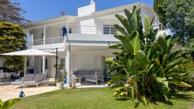 Chalet on Passeig de Tarragona photo 6