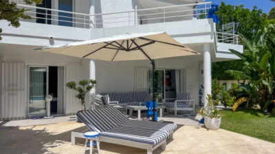 Chalet on Passeig de Tarragona photo 7