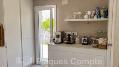 Chalet on Passeig de Tarragona photo 21