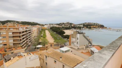 Piso en venta en Carrer del Castellar, Centre (Sant Feliu de Guíxols) de 176.000 €