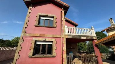 Chalet pareado en venta en Barrio de Igollo Escuelas, Igollo (Camargo) de 365.000 €
