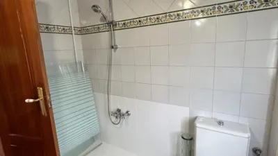 Chalet pareado en venta en Barrio de Igollo Escuelas, Igollo (Camargo) de 365.000 €