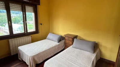 Chalet pareado en venta en Barrio de Igollo Escuelas, Igollo (Camargo) de 365.000 €