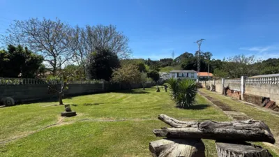Chalet pareado en venta en Barrio de Igollo Escuelas, Igollo (Camargo) de 365.000 €