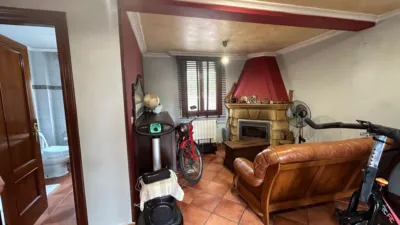 Chalet pareado en venta en Barrio de Igollo Escuelas, Igollo (Camargo) de 365.000 €