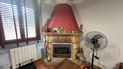 Chalet pareado en venta en Barrio de Igollo Escuelas, Igollo (Camargo) de 365.000 €
