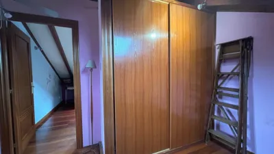 Chalet pareado en venta en Barrio de Igollo Escuelas, Igollo (Camargo) de 365.000 €