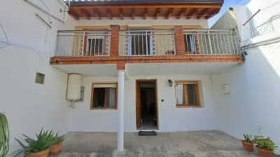 Terraced house on Calle de Piélagos photo 2