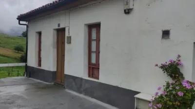 House on Avenida La Montaña photo 25