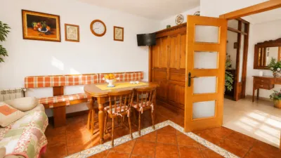 Single-family home in Barrio de la Ontoria photo 8
