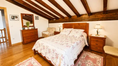 Single-family home in Barrio de la Ontoria photo 30