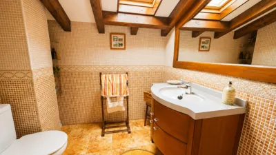 Single-family home in Barrio de la Ontoria photo 32