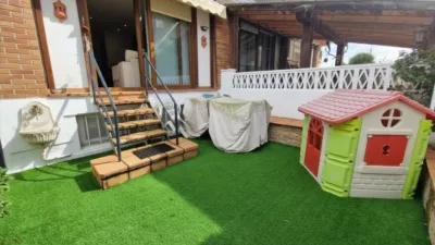 Semi-detached chalet on Pedro Velarde Street photo 24