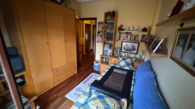 Semi-detached house on Calle de Numancia photo 16