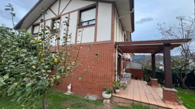Semi-detached house on Calle de Numancia photo 31