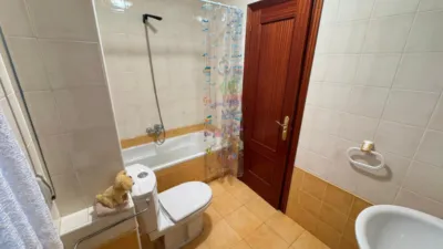 Semi-detached house on Calle de Numancia photo 23