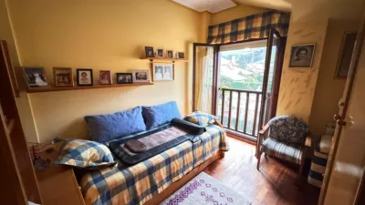 Semi-detached house on Calle de Numancia photo 14