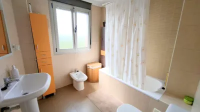 Semi-detached chalet on Calle Cerezo photo 26