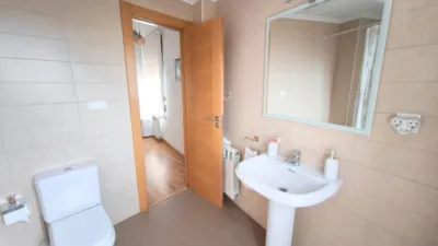 Semi-detached chalet on Calle Cerezo photo 25
