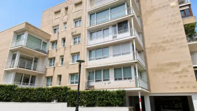 Apartment on Calle de Ramón y Cajal photo 38