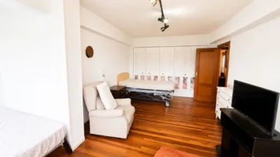 Apartment on Calle de Ramón y Cajal photo 16