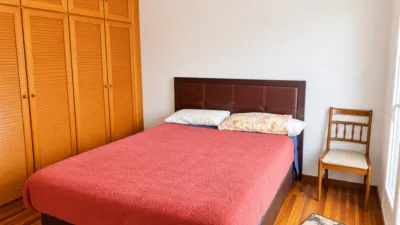 Apartment on Calle de Ramón y Cajal photo 20