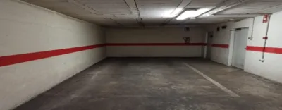 Garaje en venta en Plaza de Santiago Bernabéu - Més